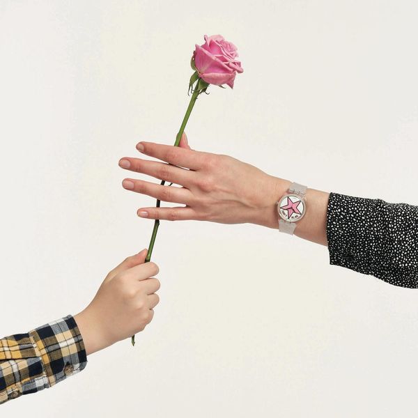 Swatch STAR MOM SO28Z108 wristwatch Swatch STAR MOM SO28Z108 wristwatch