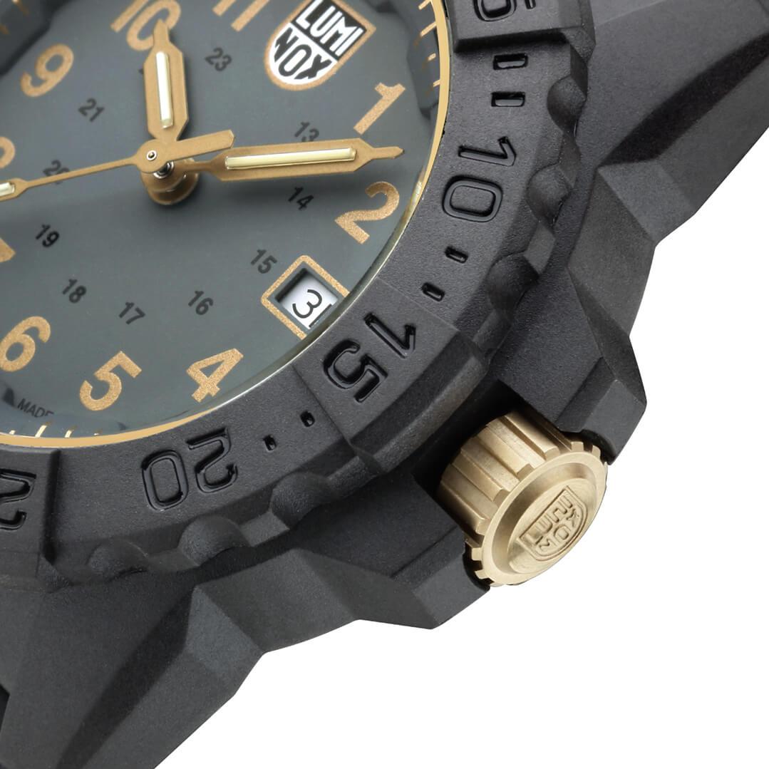 Luminox NAVY SEAL 3500 SERIES XS.3508.GOLD Reloj de buceo para hombres Restitente al Agua hasta los 200m