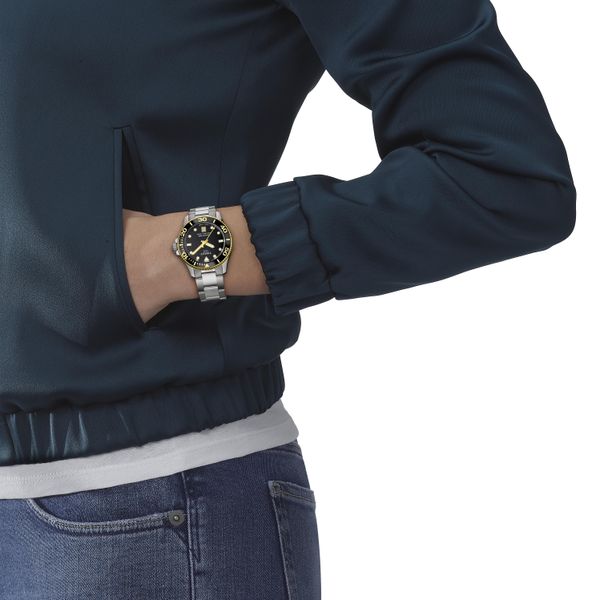 Tissot SEASTAR 1000 T120.210.21.051.00 Unisex horloge Tissot SEASTAR 1000 T120.210.21.051.00 Unisex horloge