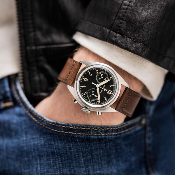 Hamilton Khaki Pilot Pioneer Mechanical Chrono H76409530 Automatische herenchronograaf Hamilton Khaki Pilot Pioneer Mechanical Chrono H76409530 Automatische herenchronograaf