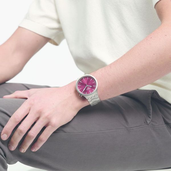 Swatch SCARLET SHIMMER SB07S104G Unisex horloge Swatch SCARLET SHIMMER SB07S104G Unisex horloge