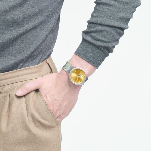 Swatch AMBER SHEEN SB07S103G Unisex horloge Swatch AMBER SHEEN SB07S103G Unisex horloge