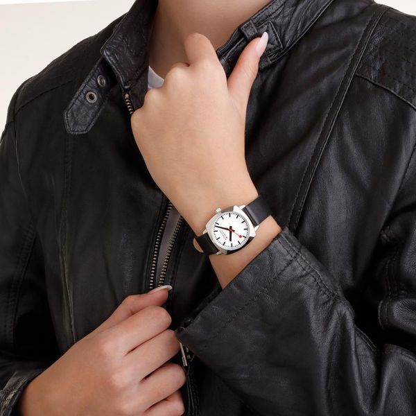 Mondaine Cushion MSL.31110.LBV Damenarmbanduhr Mondaine Cushion MSL.31110.LBV Damenarmbanduhr