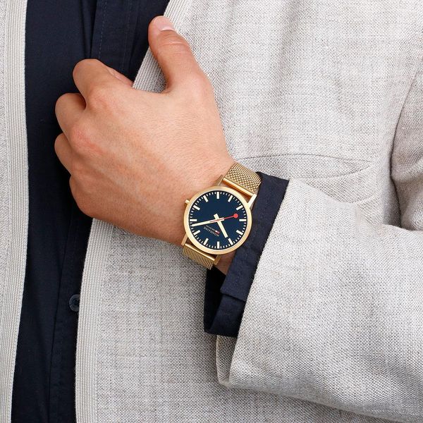 Mondaine Classic A660.30360.40SBM Heren armbandhorloge Mondaine Classic A660.30360.40SBM Heren armbandhorloge