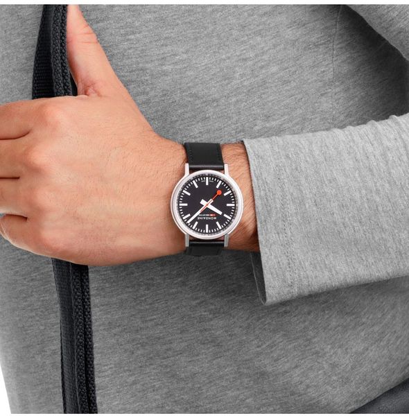 Mondaine stop2go mit Veganem Band MST.41020.LBV.2SE Mens Wristwatch Mondaine stop2go mit Veganem Band MST.41020.LBV.2SE Mens Wristwatch