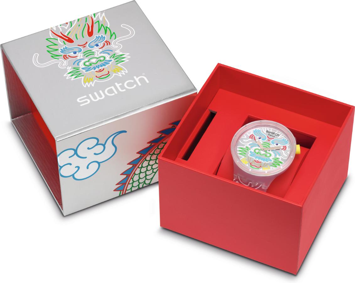 Swatch YEAR OF THE DRAGON: DRAGON IN CLOUD SB05Z102 Reloj unisex Momento Estelar de Diseño