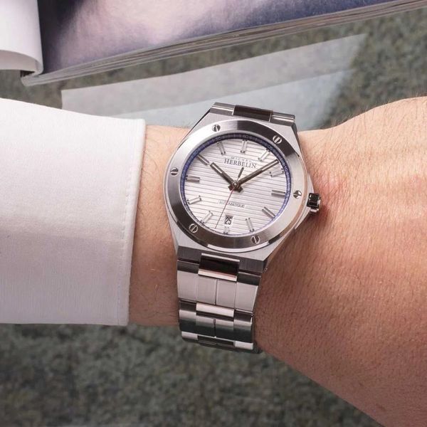 Michel Herbelin CAP CAMARAT AUTOMATIC 1645/B42 Herren Automatikuhr