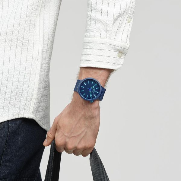 Swatch INDIGO GLOW SB05N113 Unisexuhr Swatch INDIGO GLOW SB05N113 Unisexuhr