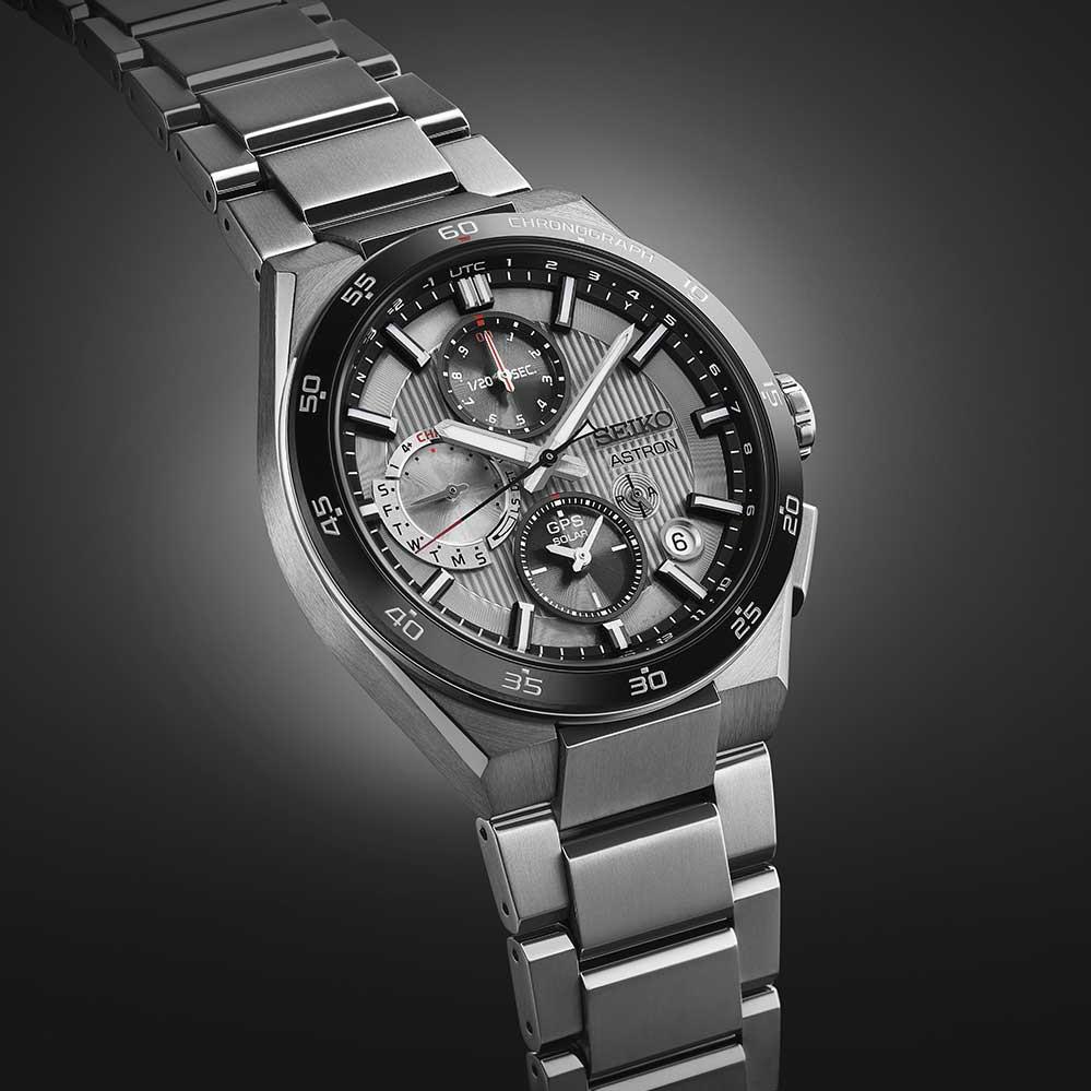 Seiko Astron GPS Solar Dual Time SSH153J1 Herenchronograaf