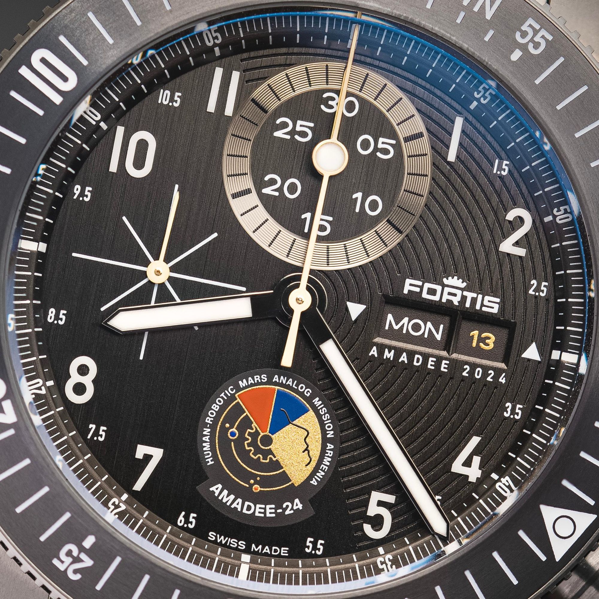 Fortis NOVONAUT Amadee-24 (x/100) F2040016 Herrenchronograph