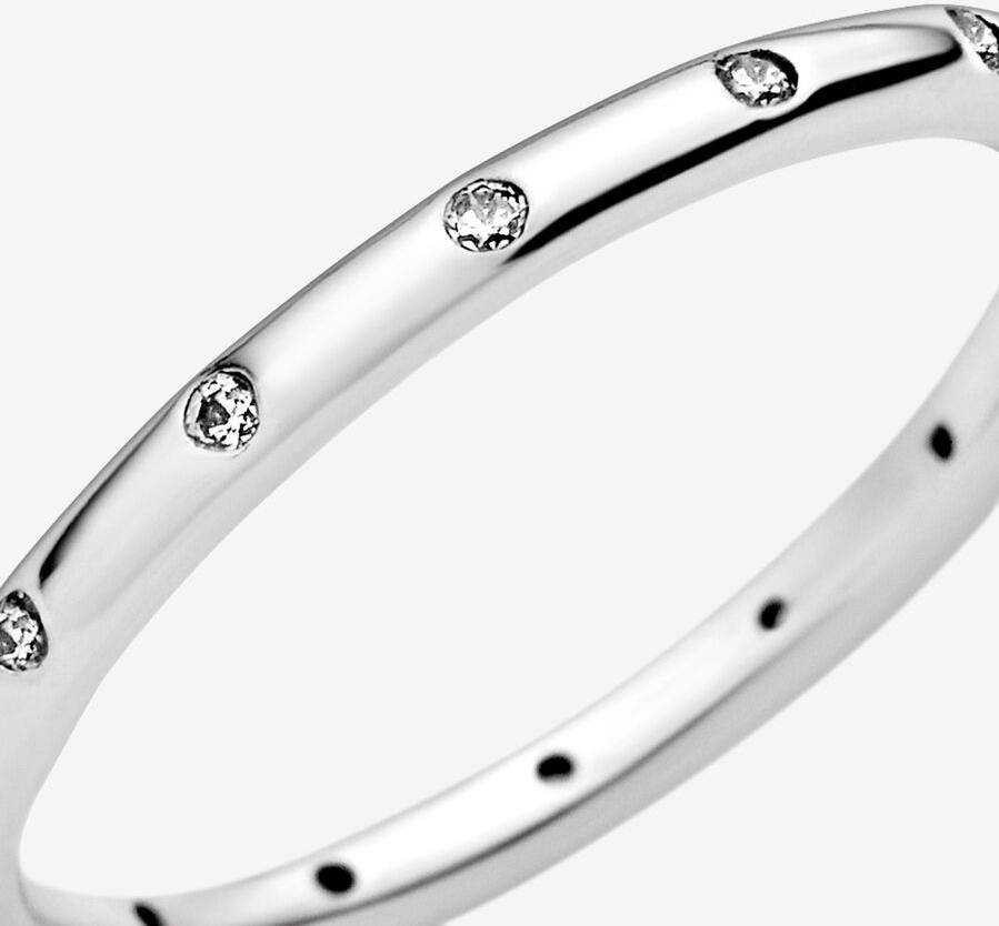 Pandora Einfacher Funkelnder Band-Ring 190945CZ Damenring