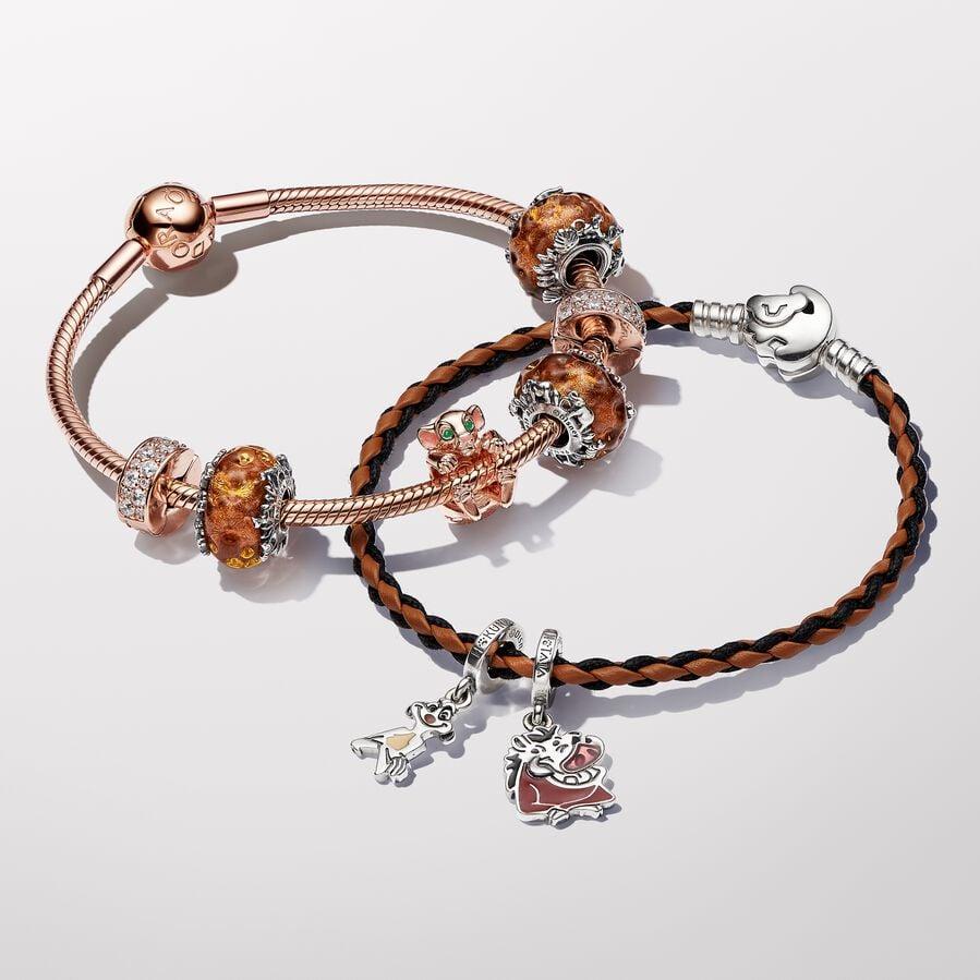 Pandora Disney Der König der Löwen Verschluss Pandora Moments Geflochtenes Lederarmband 593361C01-S1 Bracelet pour femme Pandora Disney Der König der Löwen Verschluss Pandora Moments Geflochtenes Lederarmband 593361C01-S1 Bracelet pour femme