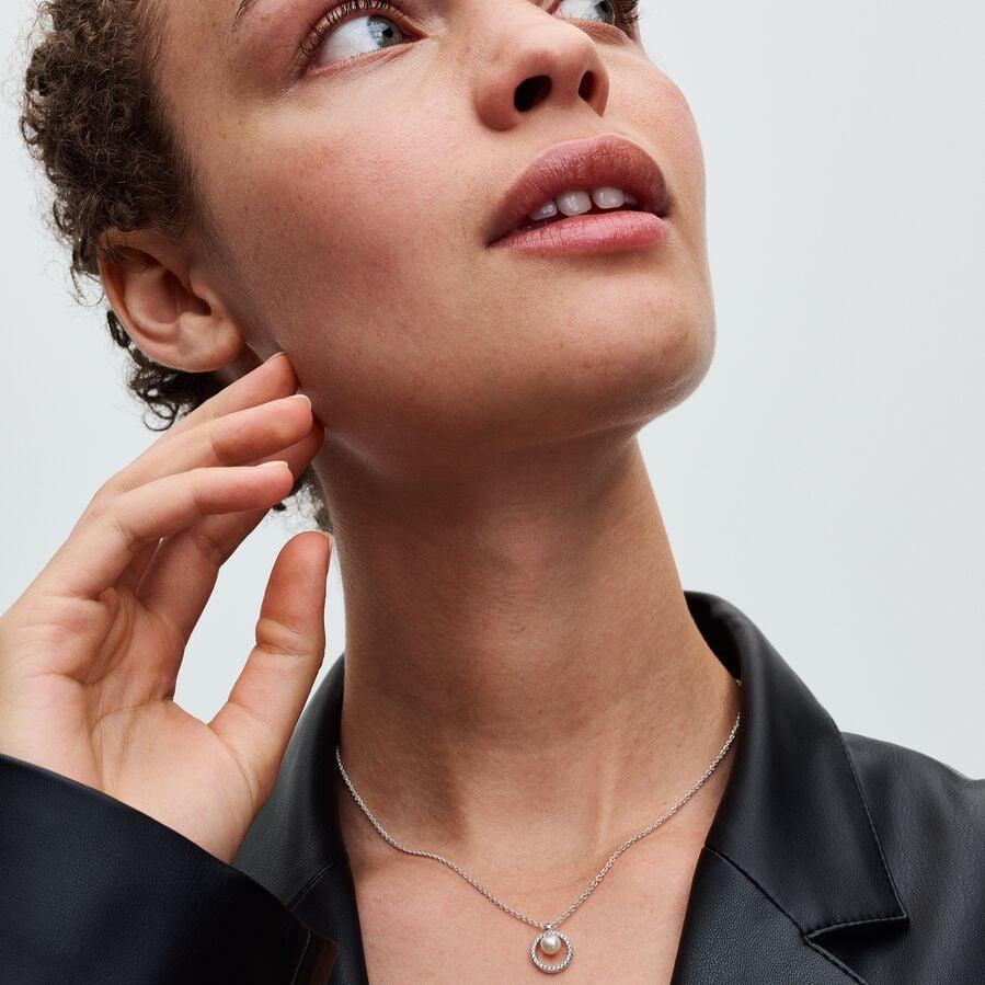 Pandora Behandelte Süßwasserzuchtperle & Pavé Collier-Halskette 393165C01-45 Cadena de cuello para mujeres