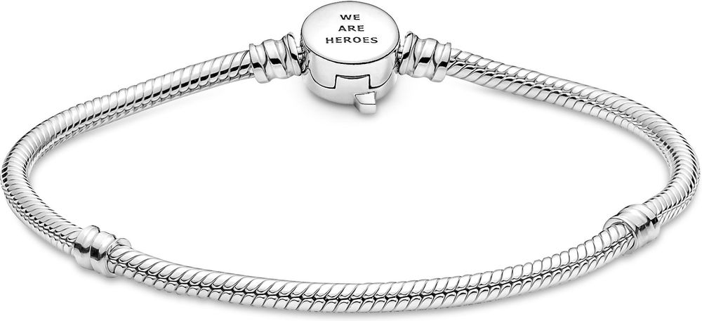 Pandora Moments Marvel The Avengers Logo-Verschluss Schlangen-Gliederarmband 590784C00 Dames armband Pandora Moments Marvel The Avengers Logo-Verschluss Schlangen-Gliederarmband 590784C00 Dames armband