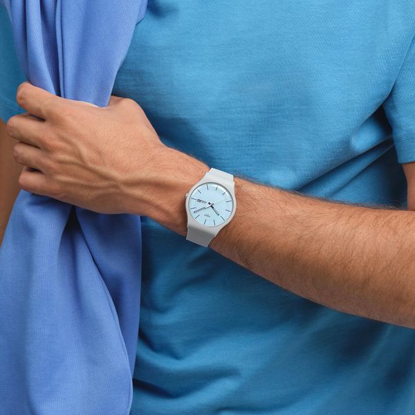 Swatch BLUEBERRY SKY SO29M702 Unisex horloge Swatch BLUEBERRY SKY SO29M702 Unisex horloge