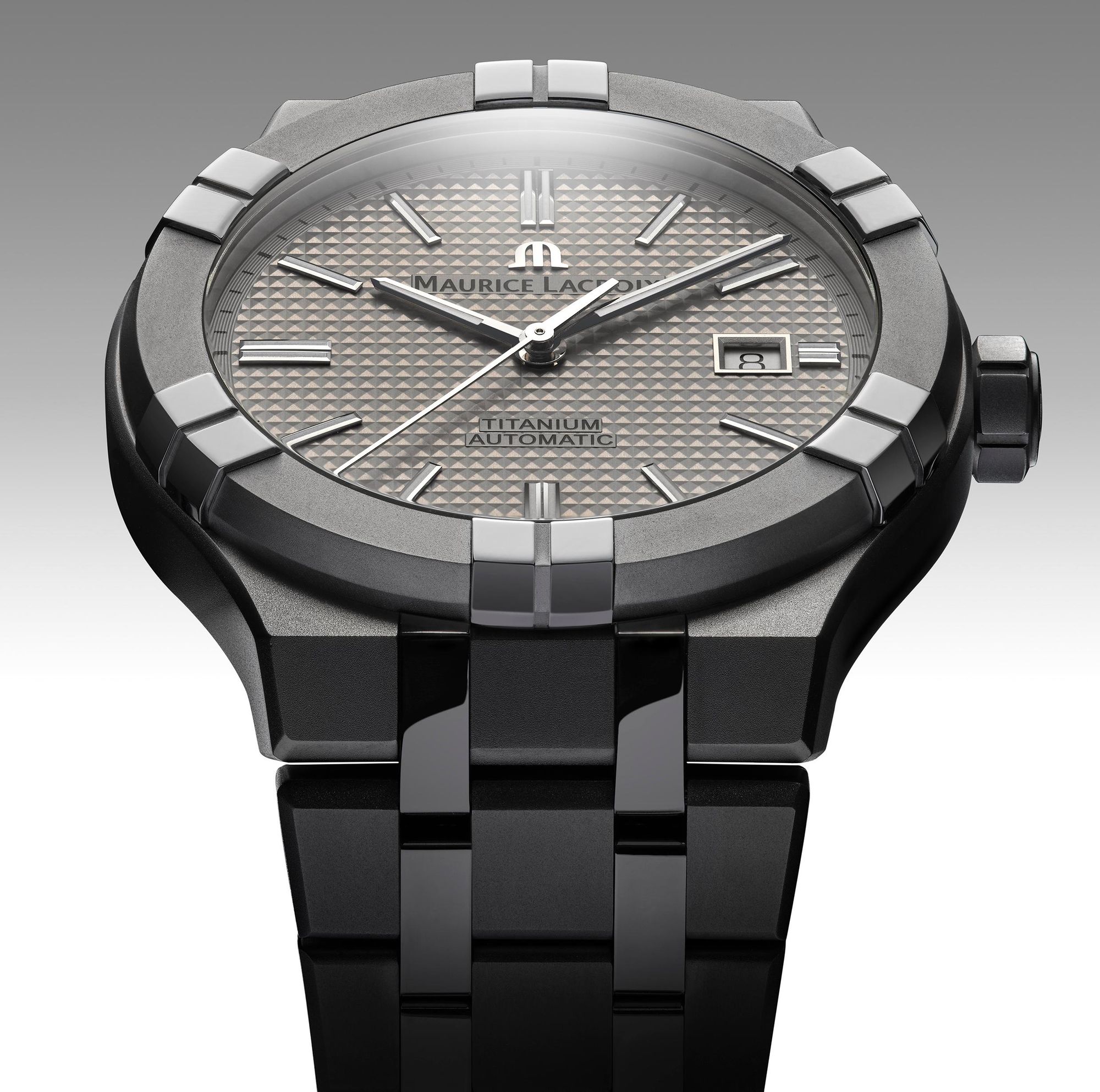 Maurice Lacroix Aikon Automatic Titanium AI6008-TT032-230-1 Automatisch horloge voor heren