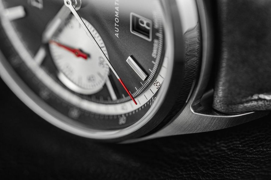 Davosa NEWTON PILOT RALLY 16153655 Herren Automatikchronograph Streng Limitierte Auflage Davosa NEWTON PILOT RALLY 16153655 Herren Automatikchronograph Streng Limitierte Auflage