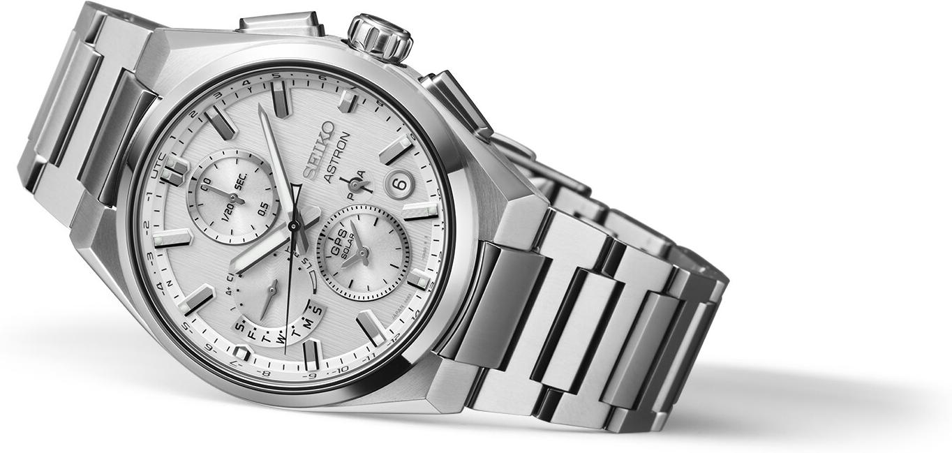 Seiko Astron GPS Solar Dual Time Chronograph SSH159J1 Chronographe pour homme