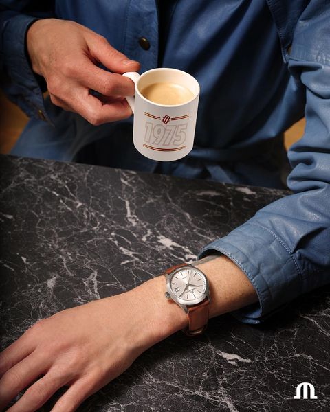 Maurice Lacroix 1975 Automatic 40mm 756008-SS001-130-3 Automatic Mens Watch Maurice Lacroix 1975 Automatic 40mm 756008-SS001-130-3 Automatic Mens Watch