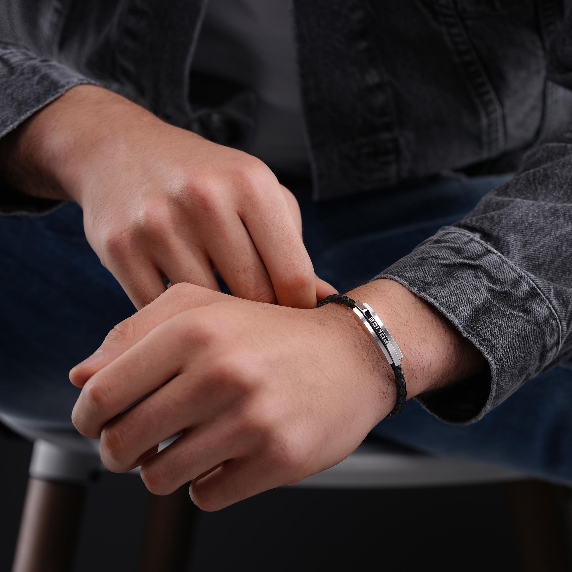 Police Jewelry GRIPCORD PEAGB0038101 Mens Bracelet Police Jewelry GRIPCORD PEAGB0038101 Mens Bracelet