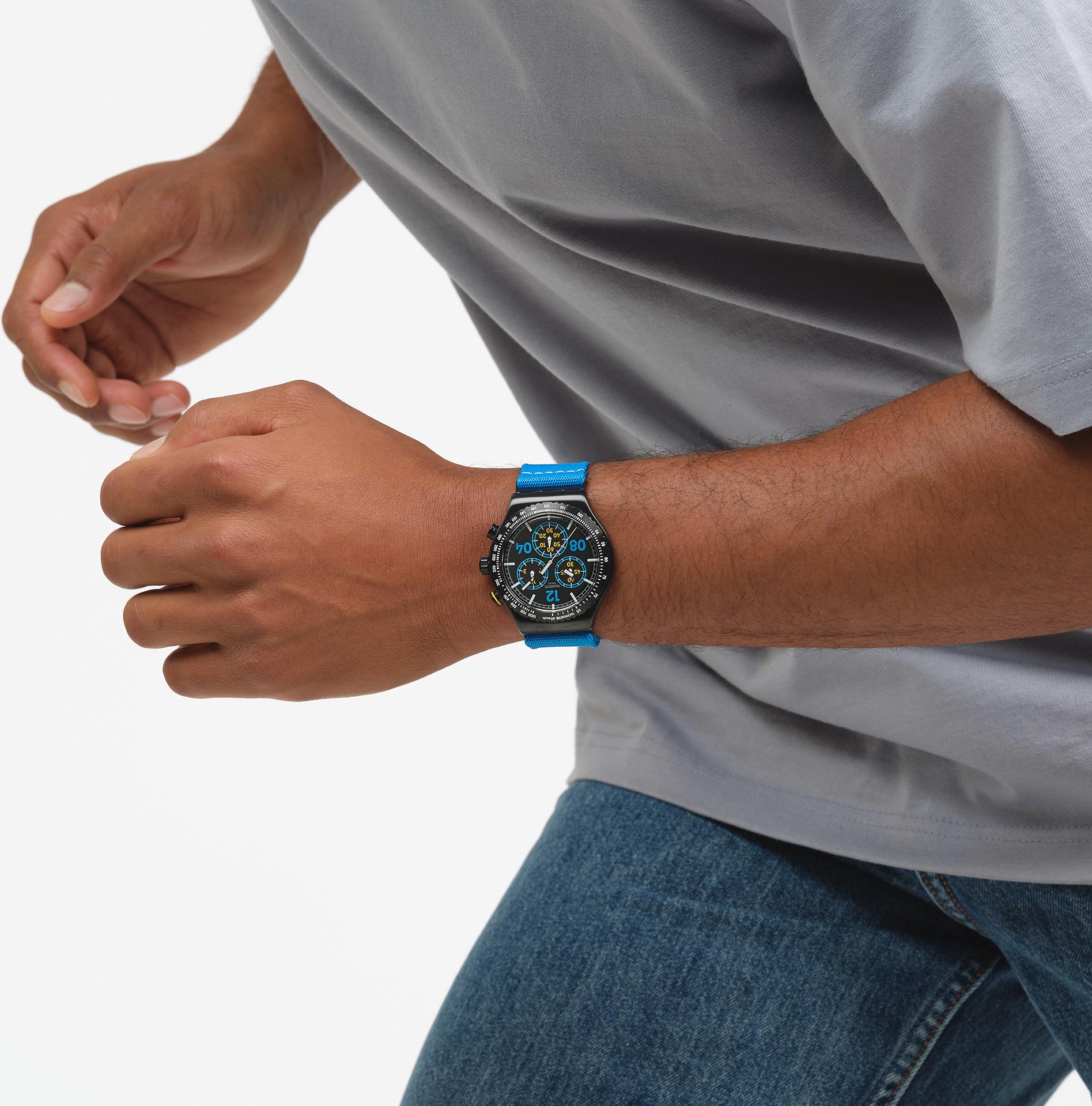 Swatch MOMENTS IN BLUE YVB100 Cronografo uomo