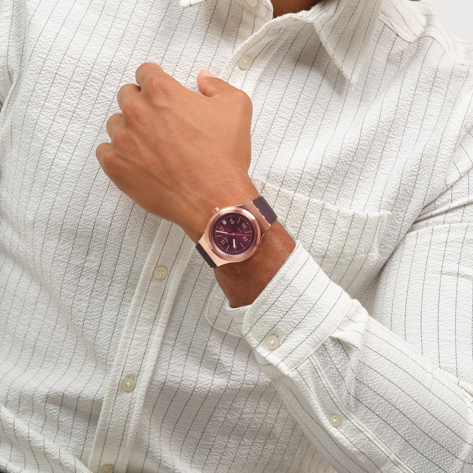 Swatch BURGUNDY STORY YIG401 Orologio automatico Swatch BURGUNDY STORY YIG401 Orologio automatico