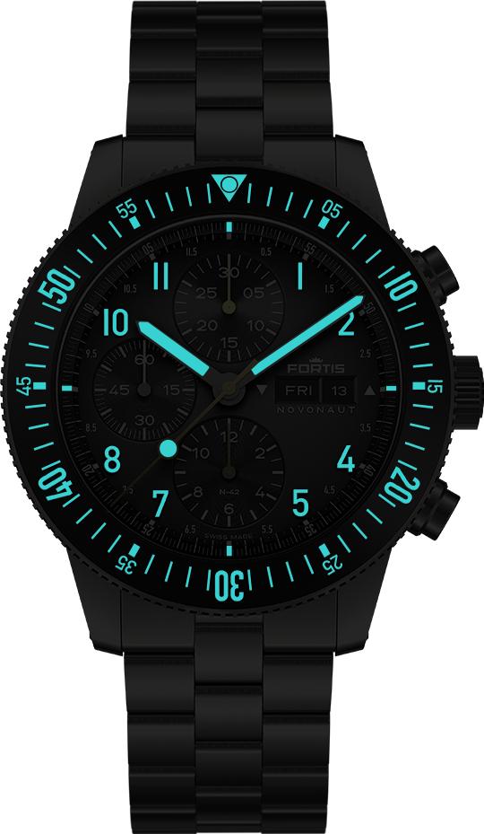Fortis NOVONAUT N-42 Titanium Legacy F2040017 Herrenchronograph Fortis NOVONAUT N-42 Titanium Legacy F2040017 Herrenchronograph