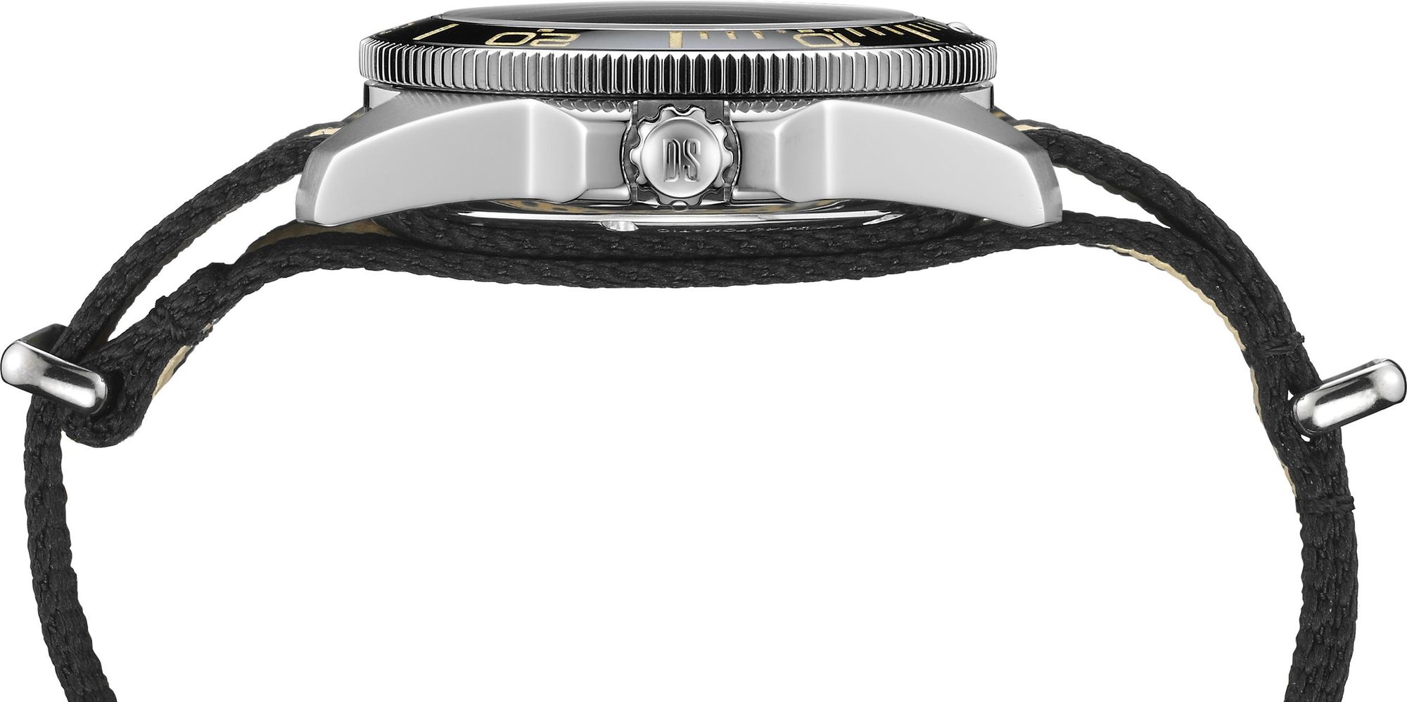 Certina DS Action 40mm C048.407.18.051.01 Automatic Mens Watch Certina DS Action 40mm C048.407.18.051.01 Automatic Mens Watch