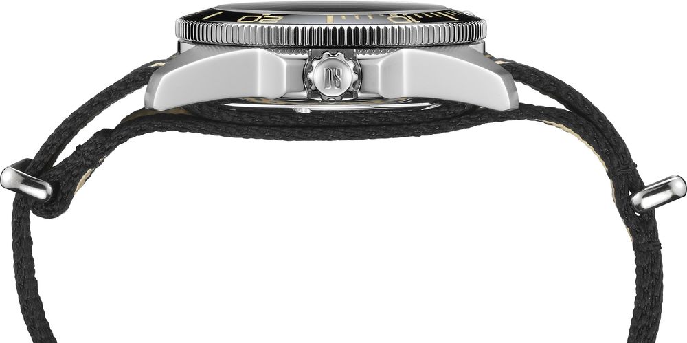 Certina DS Action 40mm C048.407.18.051.01 Herren Automatikuhr Certina DS Action 40mm C048.407.18.051.01 Herren Automatikuhr