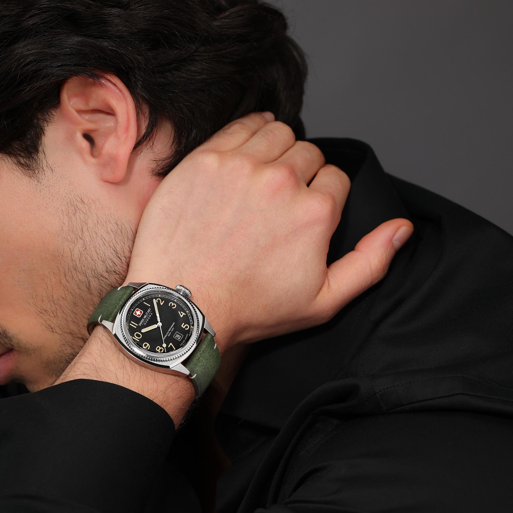 Swiss Military Hanowa CONDOR SMWGB0003703 Montre-Bracelet pour hommes Swiss Military Hanowa CONDOR SMWGB0003703 Montre-Bracelet pour hommes