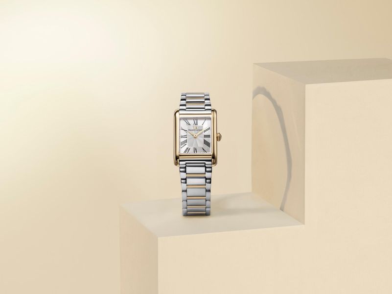 Maurice Lacroix Fiaba Square FA1205-PVY02-110-A Damenarmbanduhr Sehr Elegant Maurice Lacroix Fiaba Square FA1205-PVY02-110-A Damenarmbanduhr Sehr Elegant