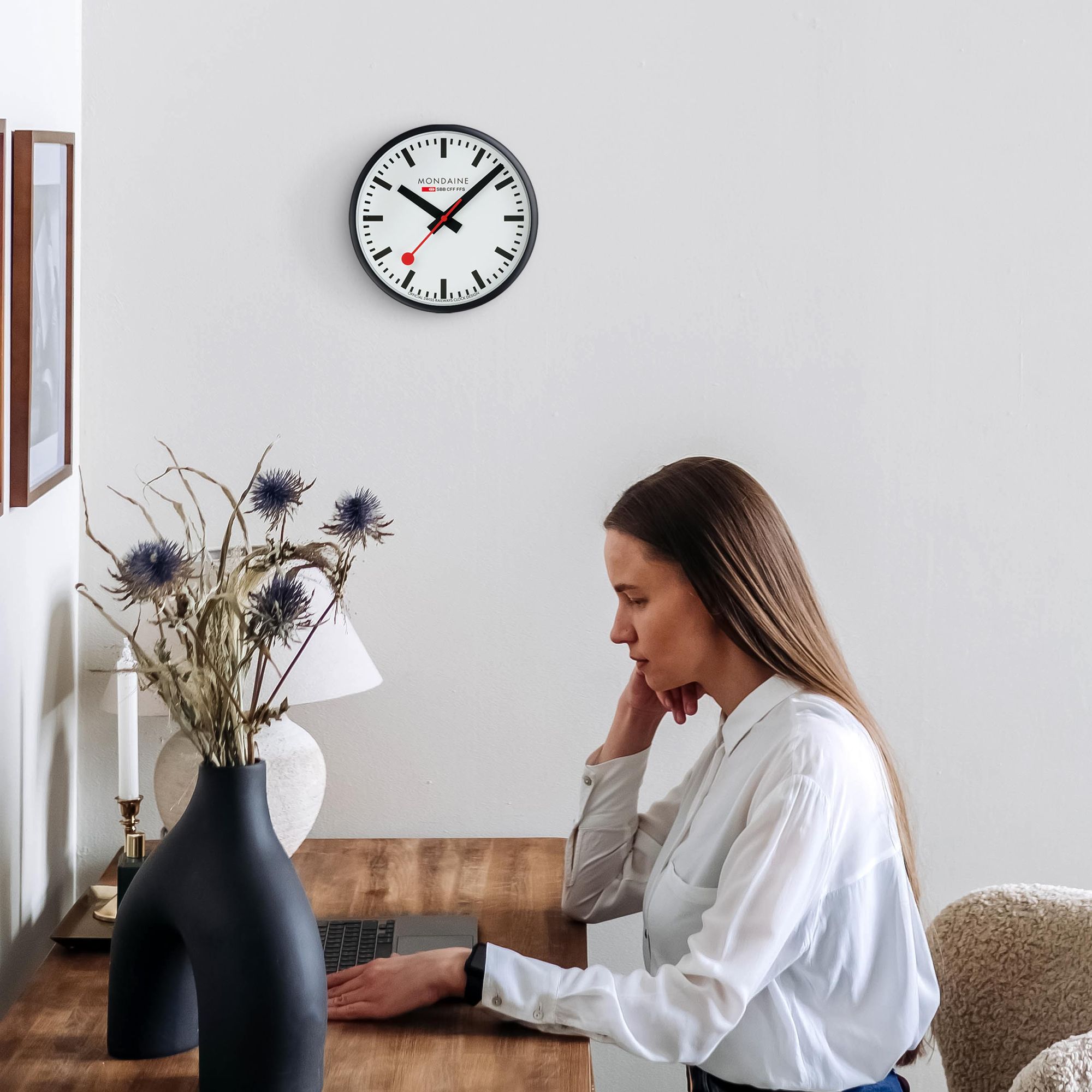 Mondaine Clocks A990.CLOCK.12SBB Reloj de pared Mondaine Clocks A990.CLOCK.12SBB Reloj de pared