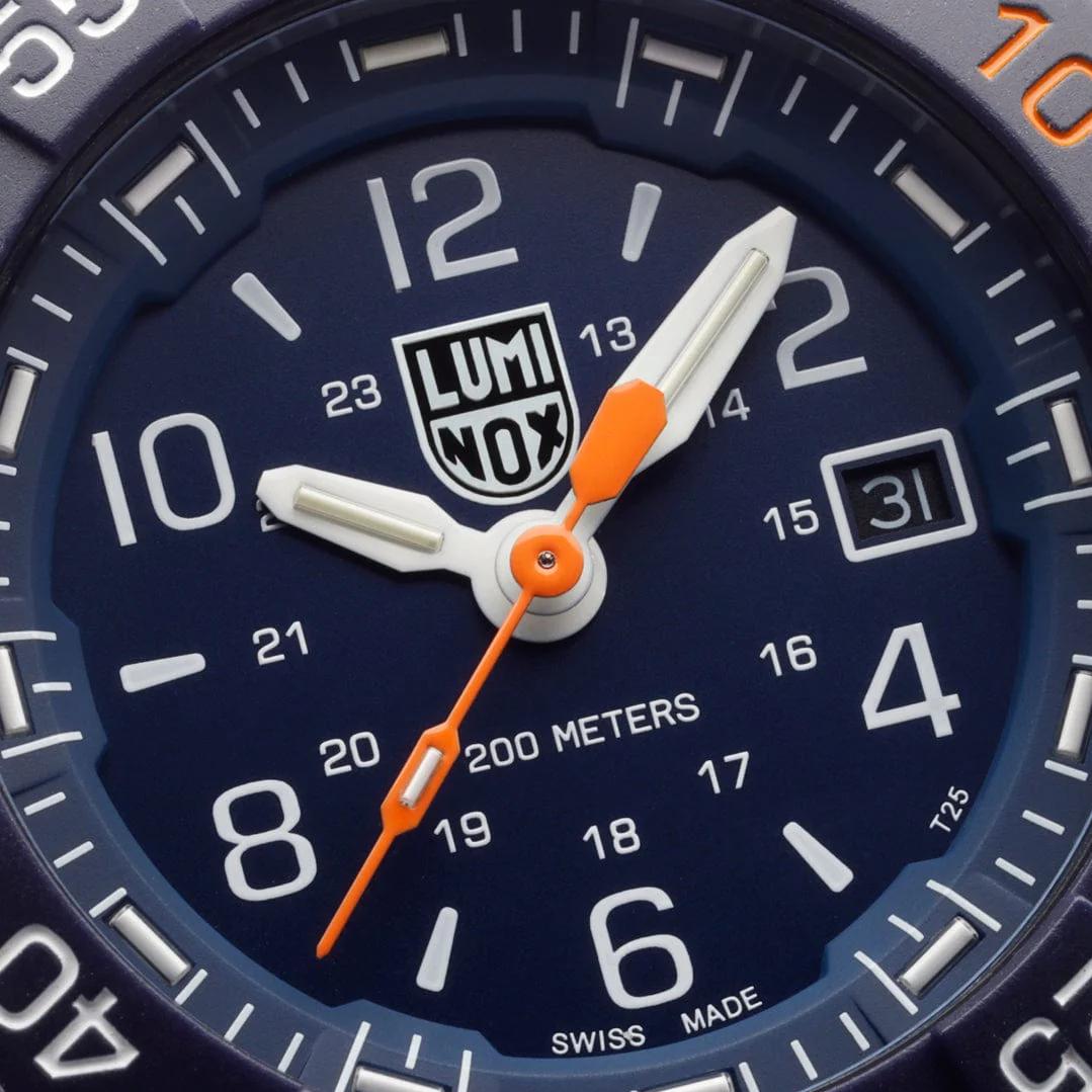 Luminox NAVY SEAL STEEL 3250 SERIES XS.3253.CBNSF.SET Reloj de Pulsera para hombres Con pulsera adicional Luminox NAVY SEAL STEEL 3250 SERIES XS.3253.CBNSF.SET Reloj de Pulsera para hombres Con pulsera adicional