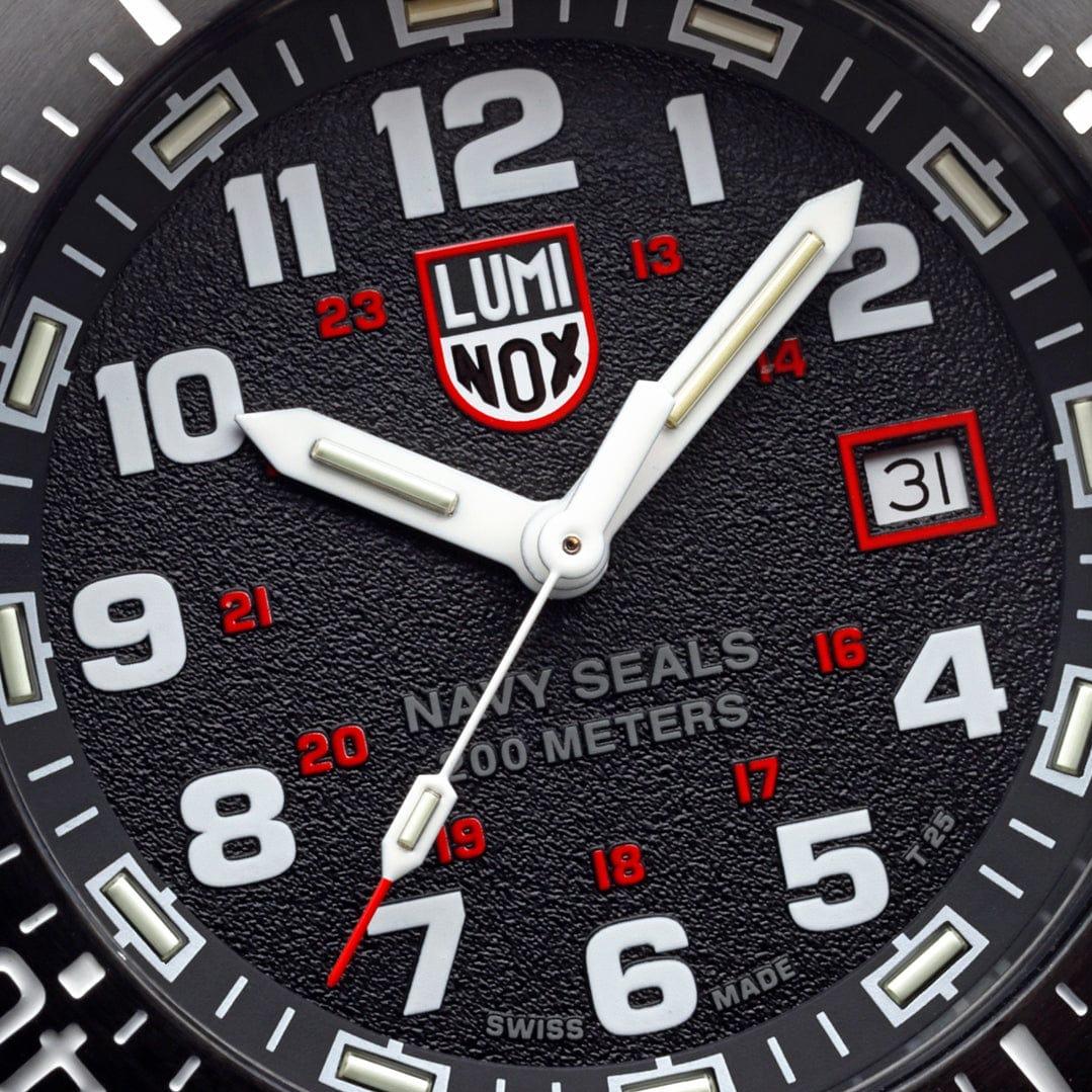 Luminox SPEC OPS CHALLENGE 4220 SERIES XS.4231.SET Reloj de Pulsera para hombres Con pulsera adicional Luminox SPEC OPS CHALLENGE 4220 SERIES XS.4231.SET Reloj de Pulsera para hombres Con pulsera adicional