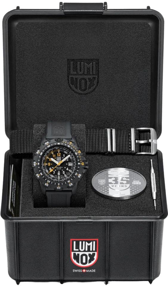 Luminox RECON POINT MAN HERITAGE 8820H SERIES XL.8825.H.SET.1 Heren armbandhorloge Luminox RECON POINT MAN HERITAGE 8820H SERIES XL.8825.H.SET.1 Heren armbandhorloge