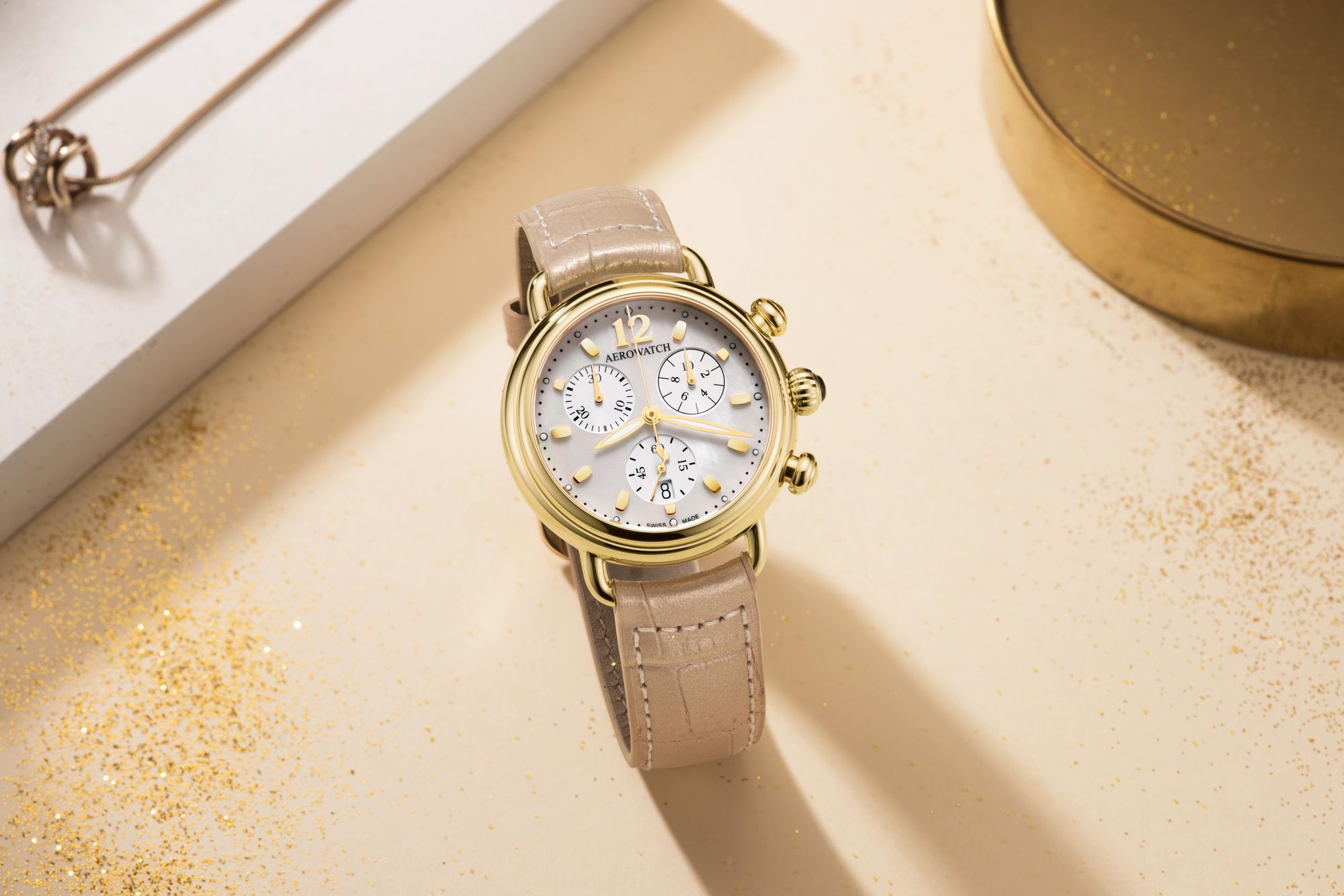 Aerowatch 1942 A 81105 JA02 Cronógrafo para mujeres Aerowatch 1942 A 81105 JA02 Cronógrafo para mujeres