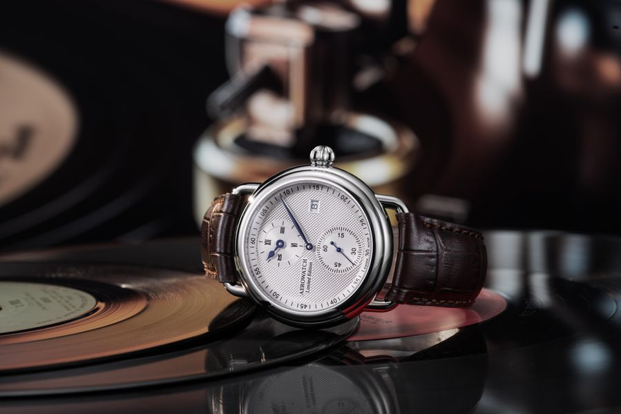 Aerowatch 1942 A 76983 AA03 Herren Automatikuhr Streng Limitierte Auflage Aerowatch 1942 A 76983 AA03 Herren Automatikuhr Streng Limitierte Auflage
