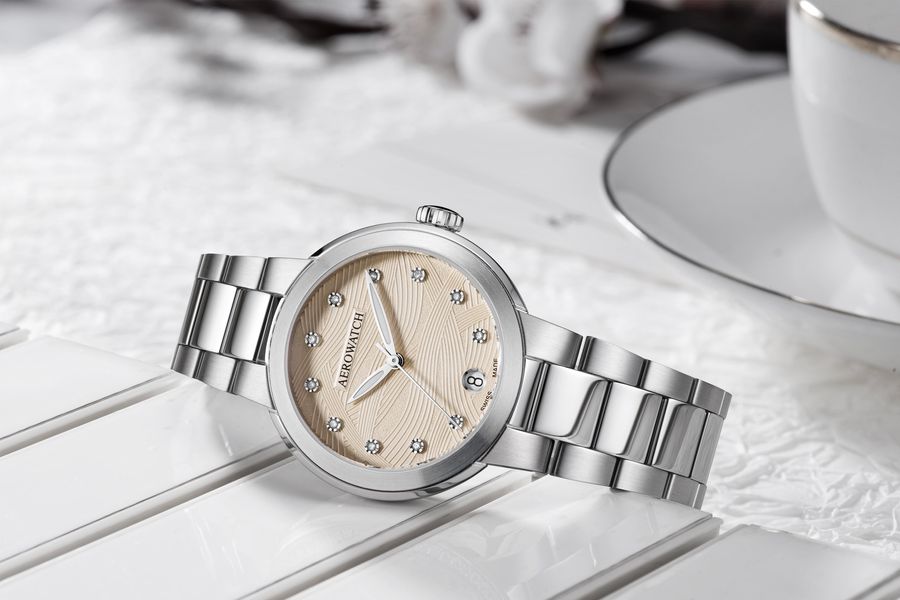 Aerowatch Harmonie A 60106 AA02 M Orologio automatico donna Aerowatch Harmonie A 60106 AA02 M Orologio automatico donna