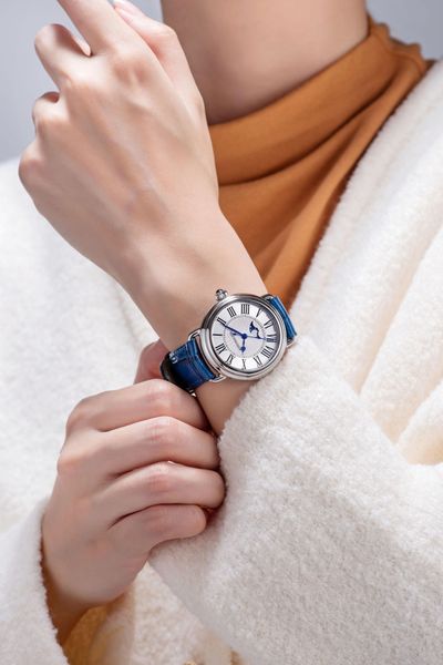Aerowatch 1942 A 43960 AA03 Damenarmbanduhr Mondphase Aerowatch 1942 A 43960 AA03 Damenarmbanduhr Mondphase