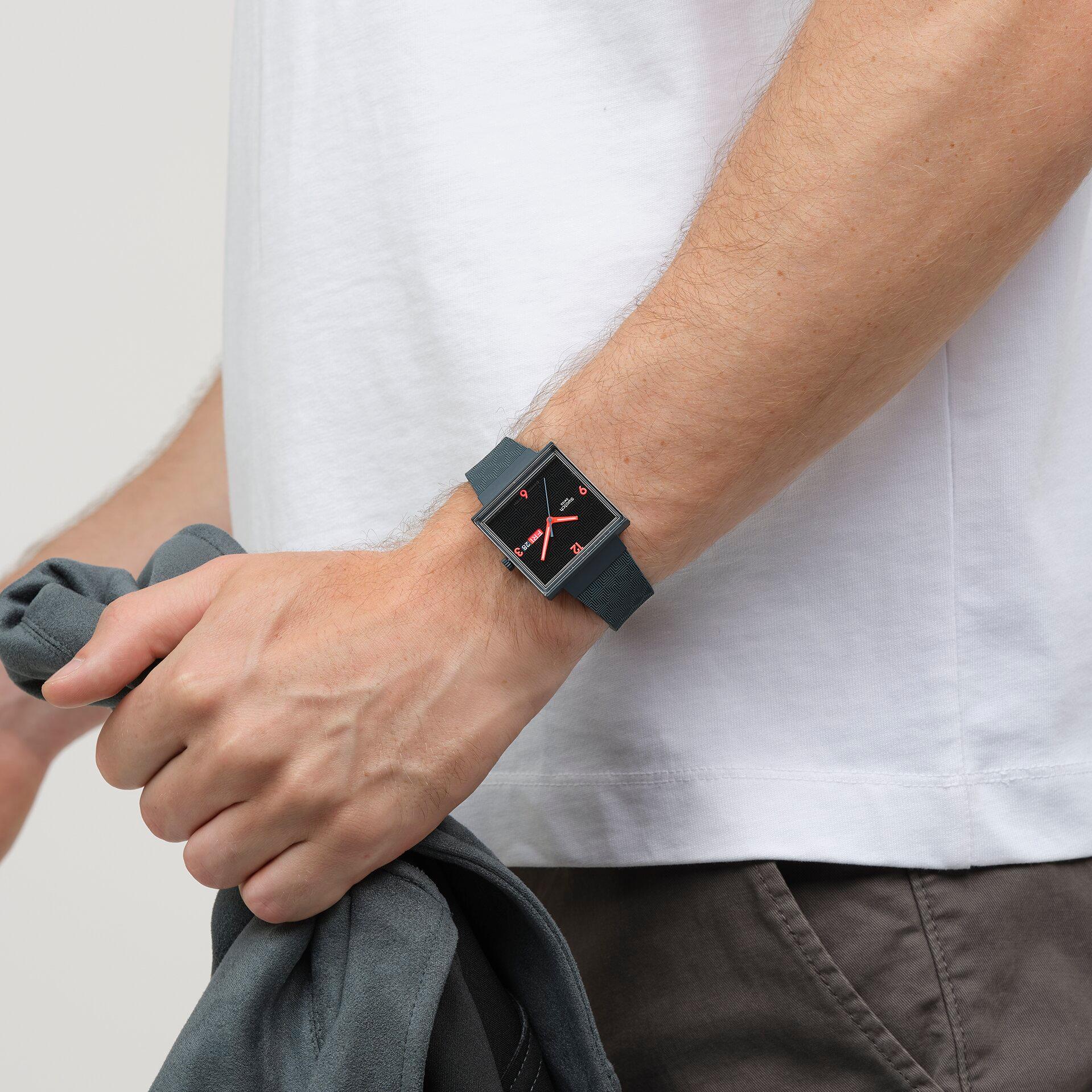 Swatch SQUARED OFF SO34M701 Reloj unisex Swatch SQUARED OFF SO34M701 Reloj unisex