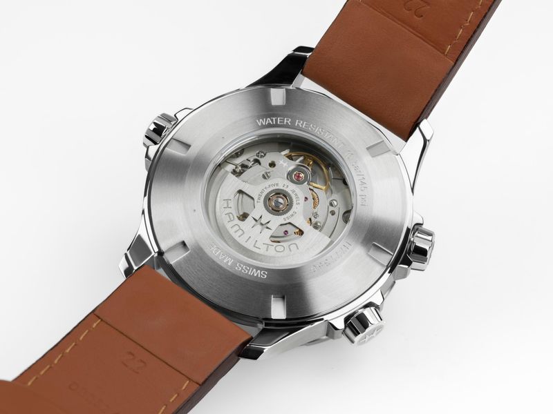 Hamilton Khaki Aviation X-Wind Day Date H77735560 Cronógrafo Automático para hombres Hamilton Khaki Aviation X-Wind Day Date H77735560 Cronógrafo Automático para hombres