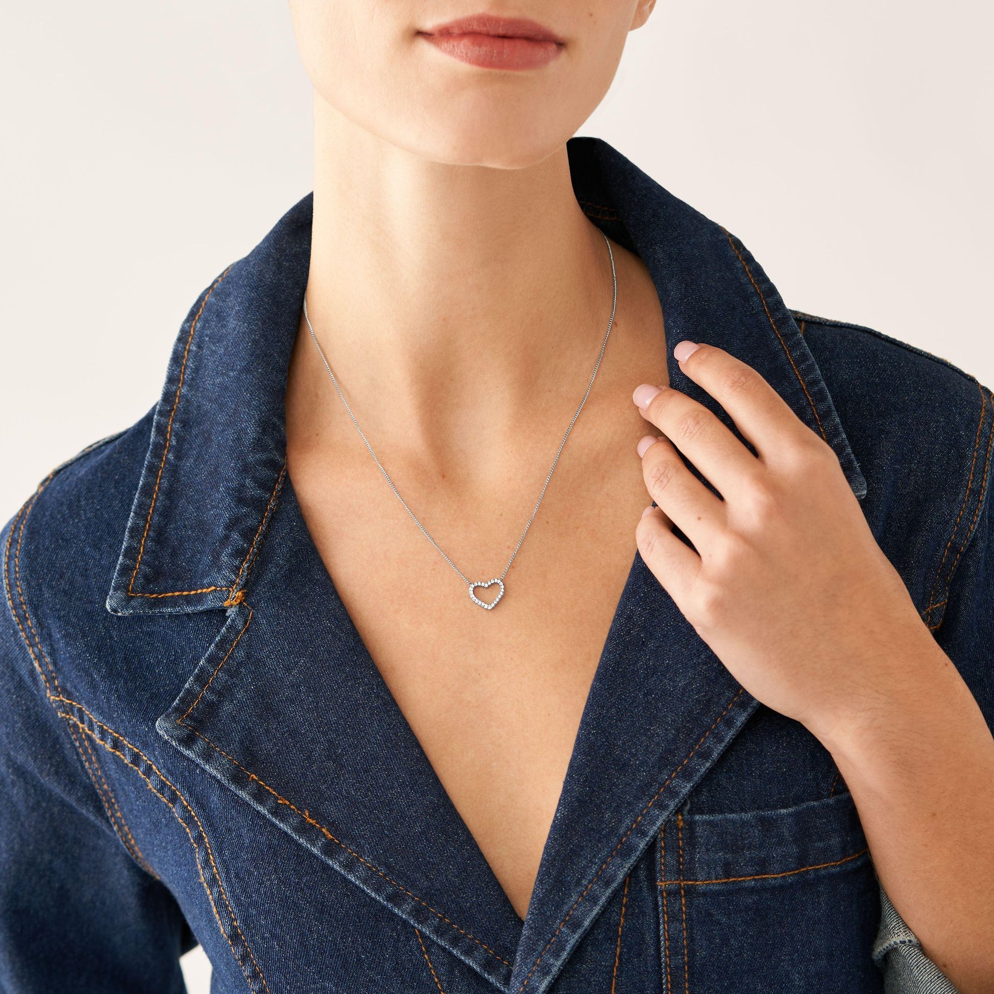 Fossil SADIE JF04333040 Cadena de cuello para mujeres