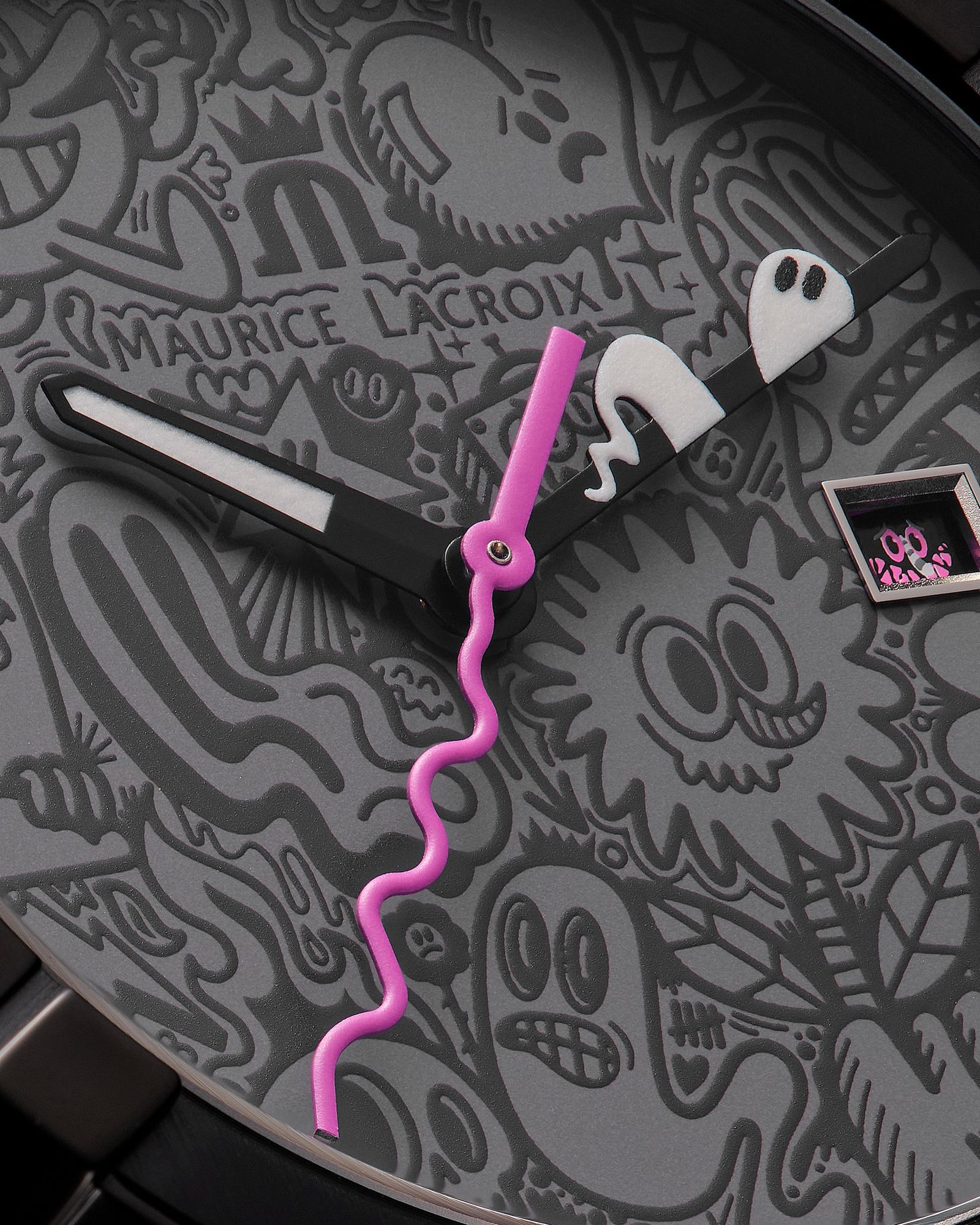 Maurice Lacroix AIKON Wotto Limited Edition (x/500) AI1108-PVL20-090-2 Montre-Bracelet pour hommes Édition Très Limitée