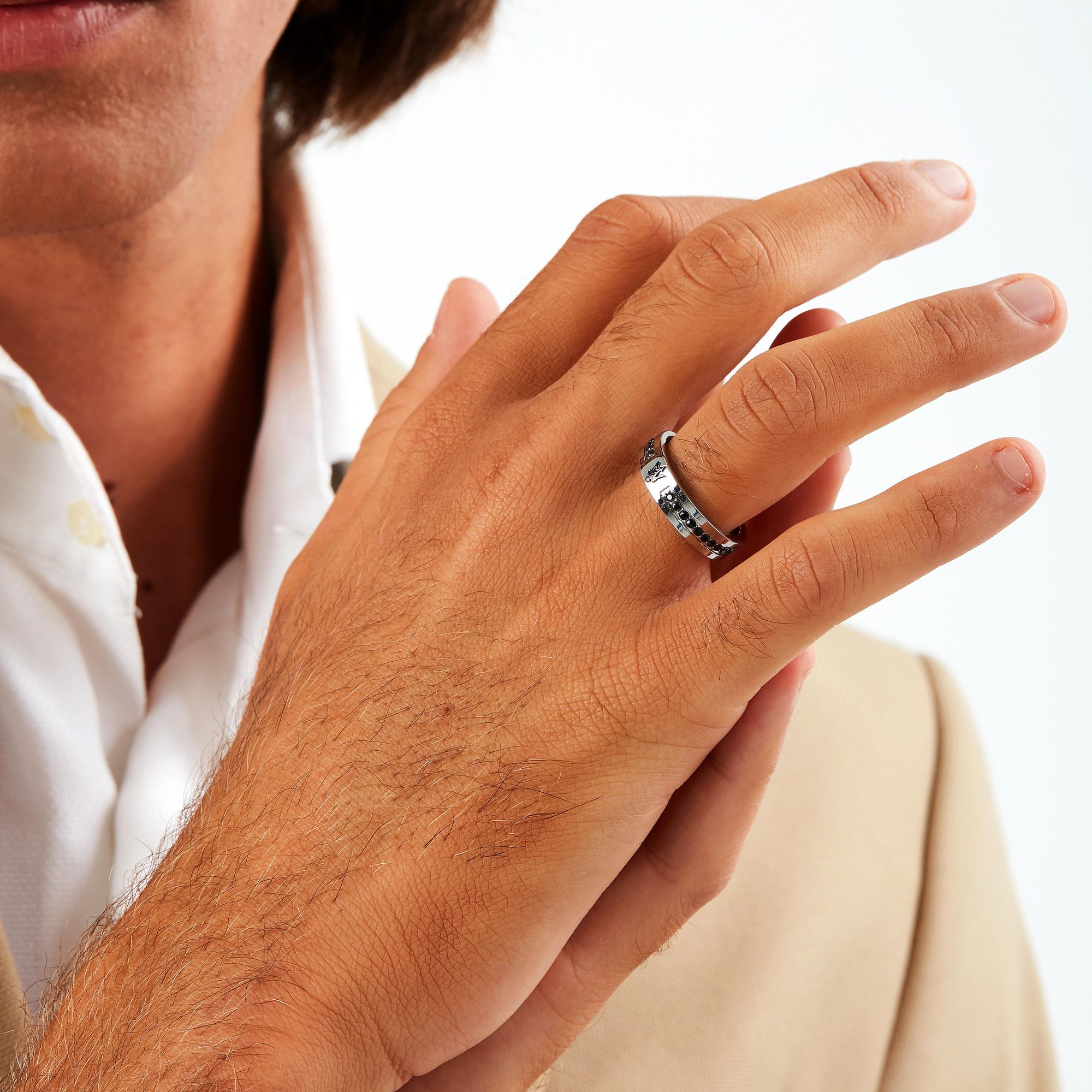 MASERATI ICONIC JM423AVD300 Anello uomo MASERATI ICONIC JM423AVD300 Anello uomo