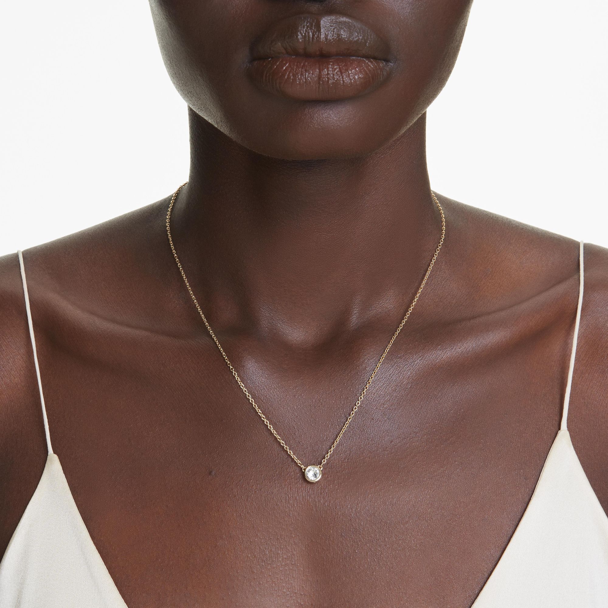 Swarovski Imber Anhänger 5684511 Chaîne de cou pour femmes Swarovski Imber Anhänger 5684511 Chaîne de cou pour femmes