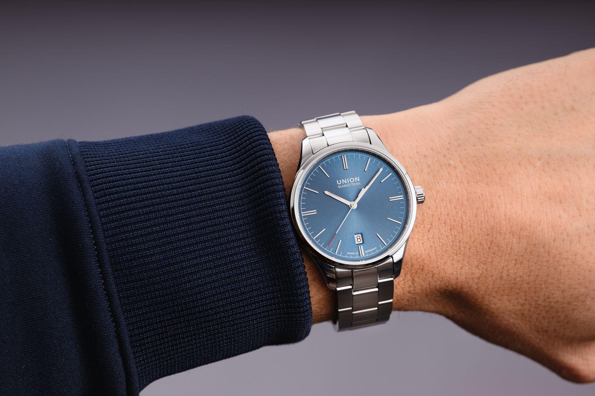 Union Glashütte Viro Datum 39 mm D017.407.11.041.00 Mens Wristwatch