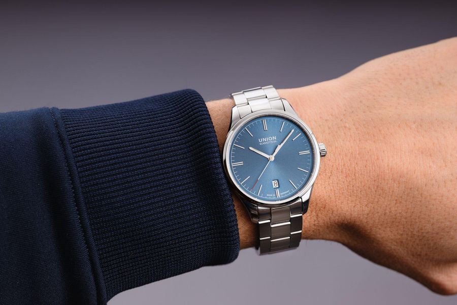 Union Glashütte Viro Datum 39 mm D017.407.11.041.00 Heren armbandhorloge Union Glashütte Viro Datum 39 mm D017.407.11.041.00 Heren armbandhorloge
