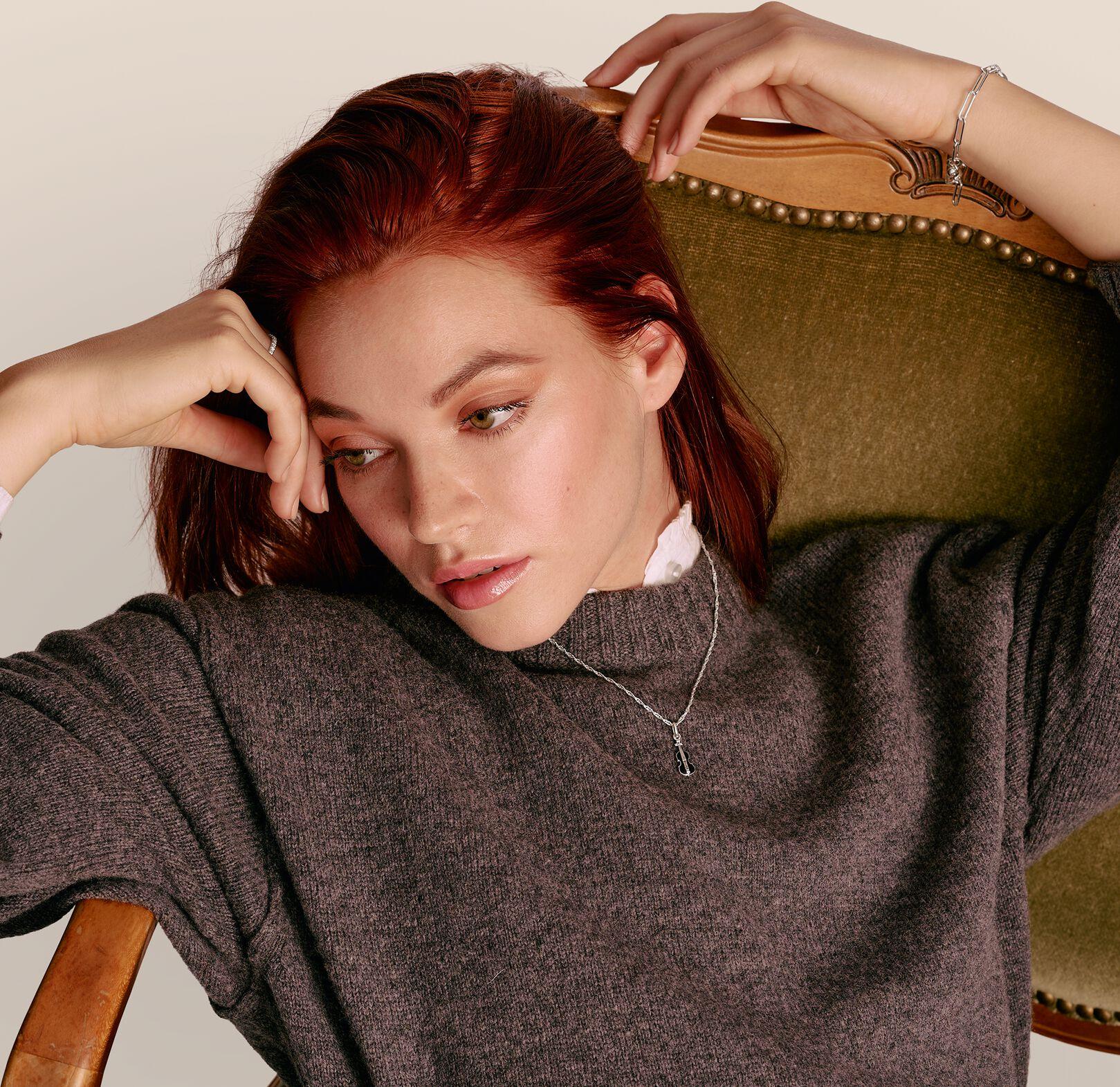 Thomas Sabo Thomas Sabo x WEDNESDAY KE2346-691-11-L45V Cadena de cuello para mujeres Thomas Sabo Thomas Sabo x WEDNESDAY KE2346-691-11-L45V Cadena de cuello para mujeres