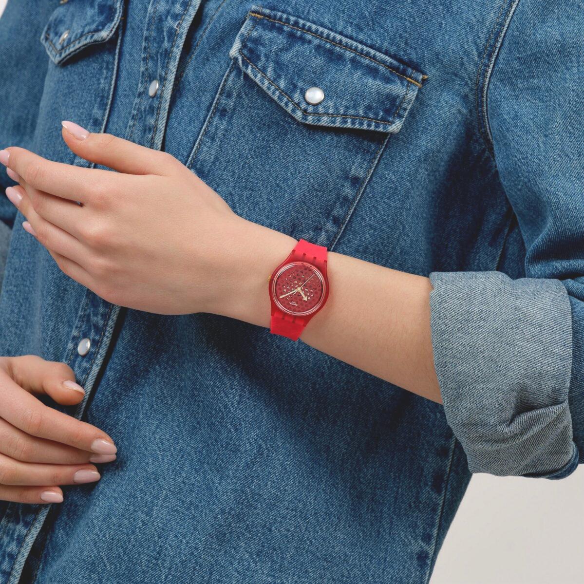 Swatch LOVE IN SCARLET SO28Z122 Orologio unisex