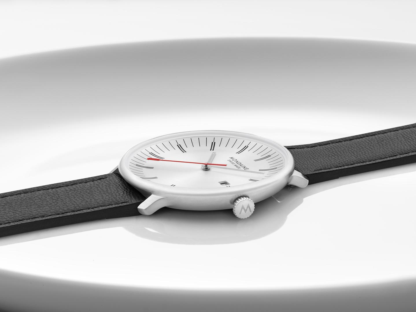 Mondaine Doppio MLE.41210.LBV Orologio da polso uomo Mondaine Doppio MLE.41210.LBV Orologio da polso uomo